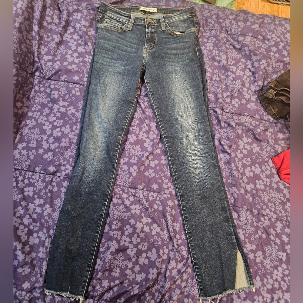 FLYING MONKEY PLATINUM Mid Rise Straight Leg Frayed Split Hem Jeans
